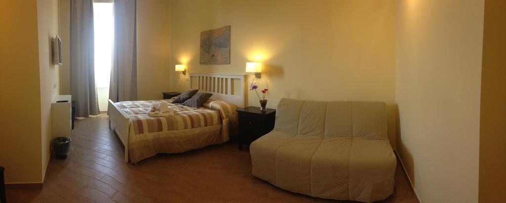 Serventi Longhi Rooms Roma Exterior foto