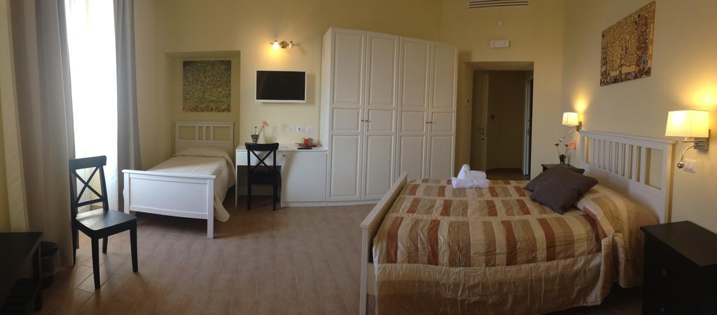 Serventi Longhi Rooms Roma Exterior foto