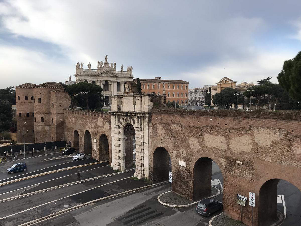 Serventi Longhi Rooms Roma Exterior foto